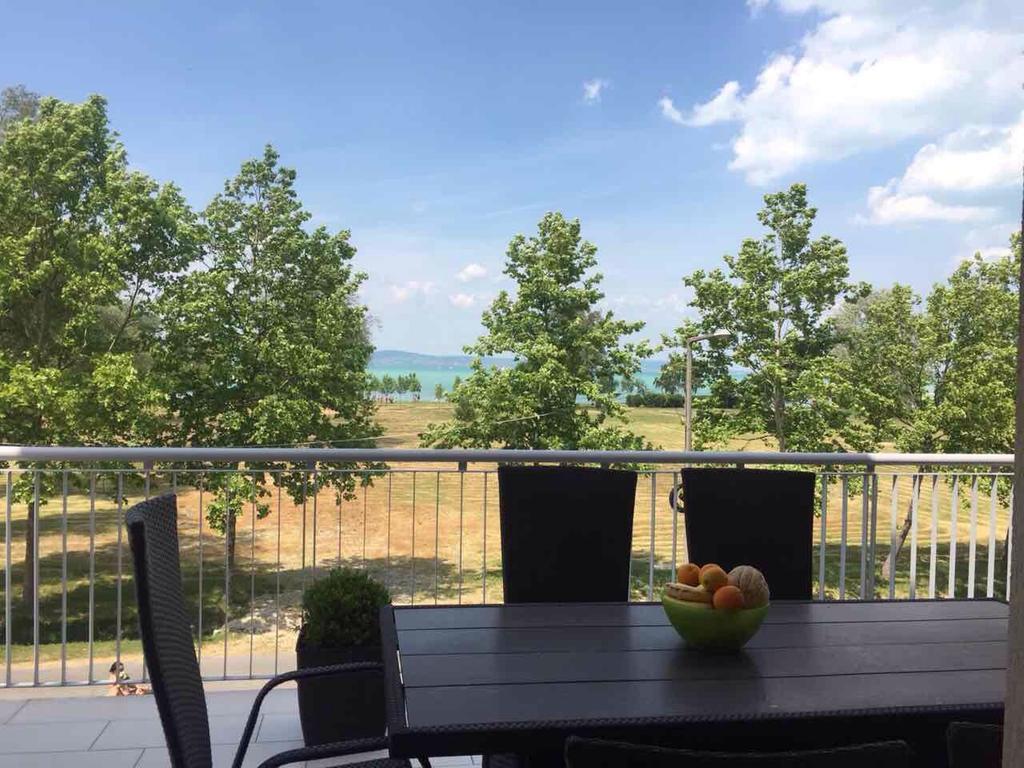 Zamardi Apartment ภายนอก รูปภาพ